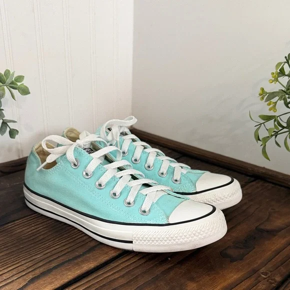 Tiffany Blue Converse Chuck Taylor All Star Aqua Low-Top Sneakers - Picture 1 of 8